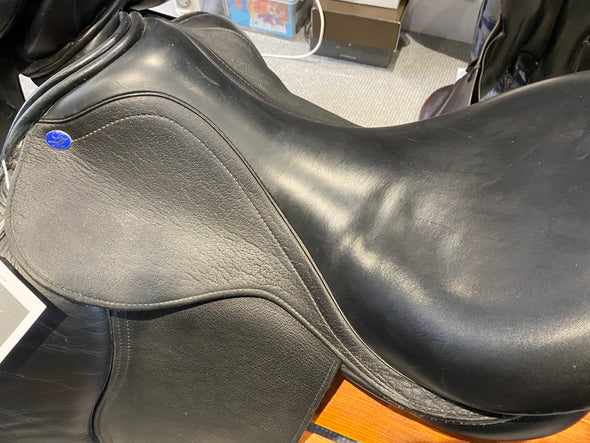 #2139 18" Lavinia Mitchell Dressage Saddle SIZE 3 (XW)