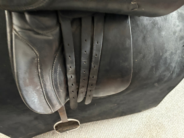#2182. 17" Farringtons GP M/W