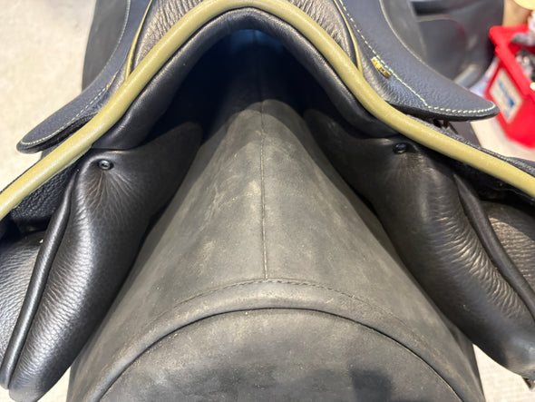 #2206 17" Portos Jumping Saddle 29cm N/M