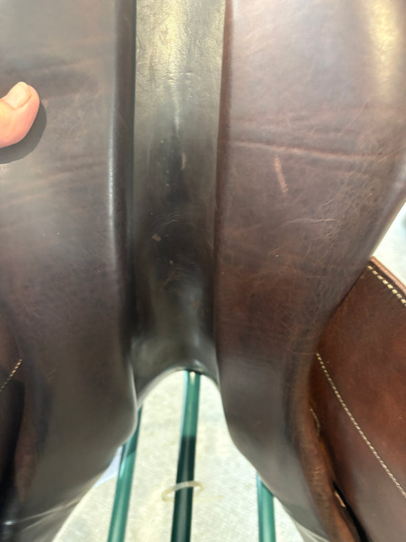 #2222 17" Devoucoux Chiberta Monoflap Saddle M/W