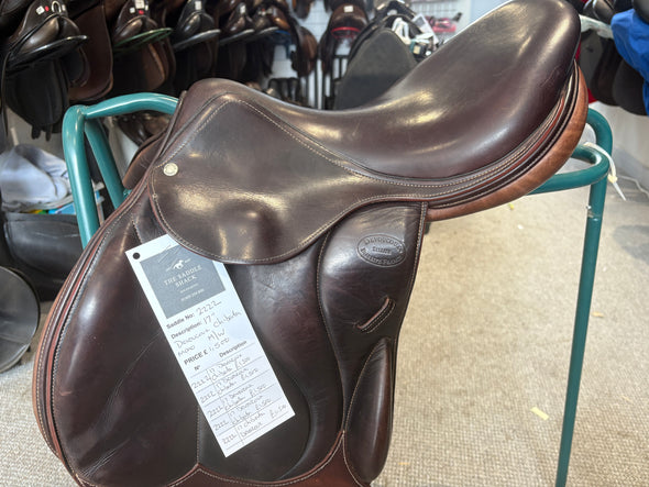 #2222 17" Devoucoux Chiberta Monoflap Saddle M/W