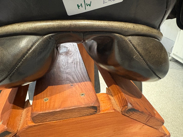 #2350 17.5" NSC (Ideal Tree) Dressage Saddle M/W