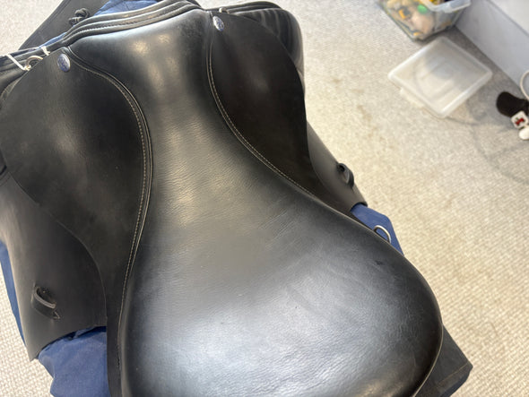 #2357 16,5" NERO GP Med - AS NEW