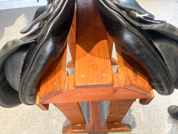 #2363 17" Bates Dressage Saddle C/G (m/w)