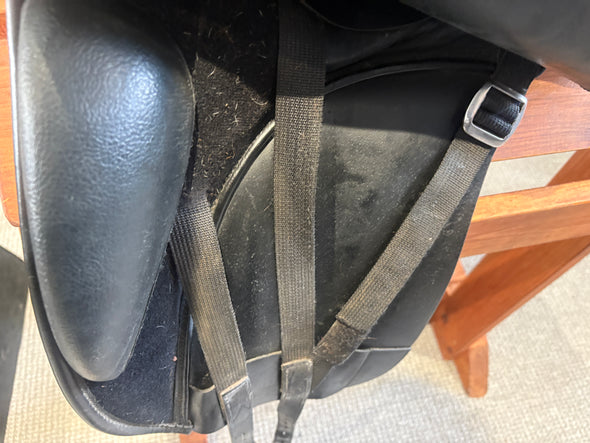 #2363 17" Bates Dressage Saddle C/G (m/w)