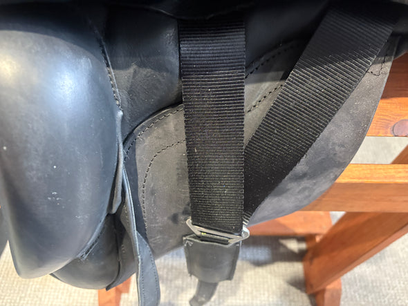 #2164 17" El Caballo Dressage Saddle WIDE