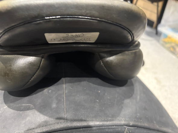 #2380 17" Monarch XCH Jump Saddle C/G