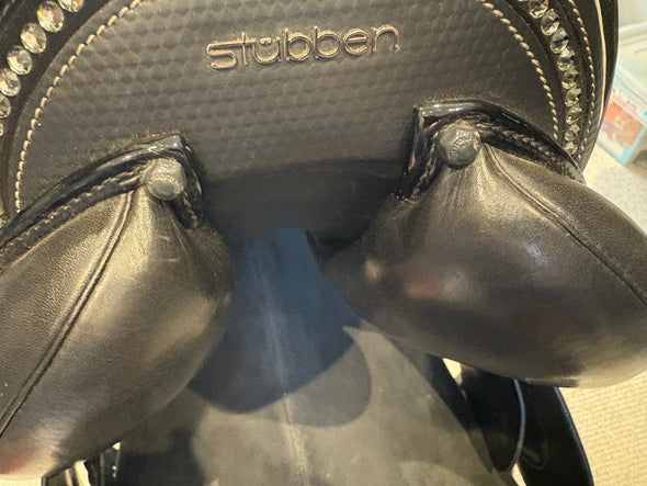 #2207 17" Stubben Centurion Monoflap Dressage 30cm - NEW
