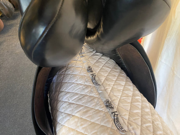 #1560 17" Kent Olympic Dressage Saddle Narrow Fit