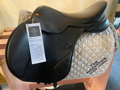 #1604 18" Sturgess Jumping Saddle, WIDE. REDUCED
